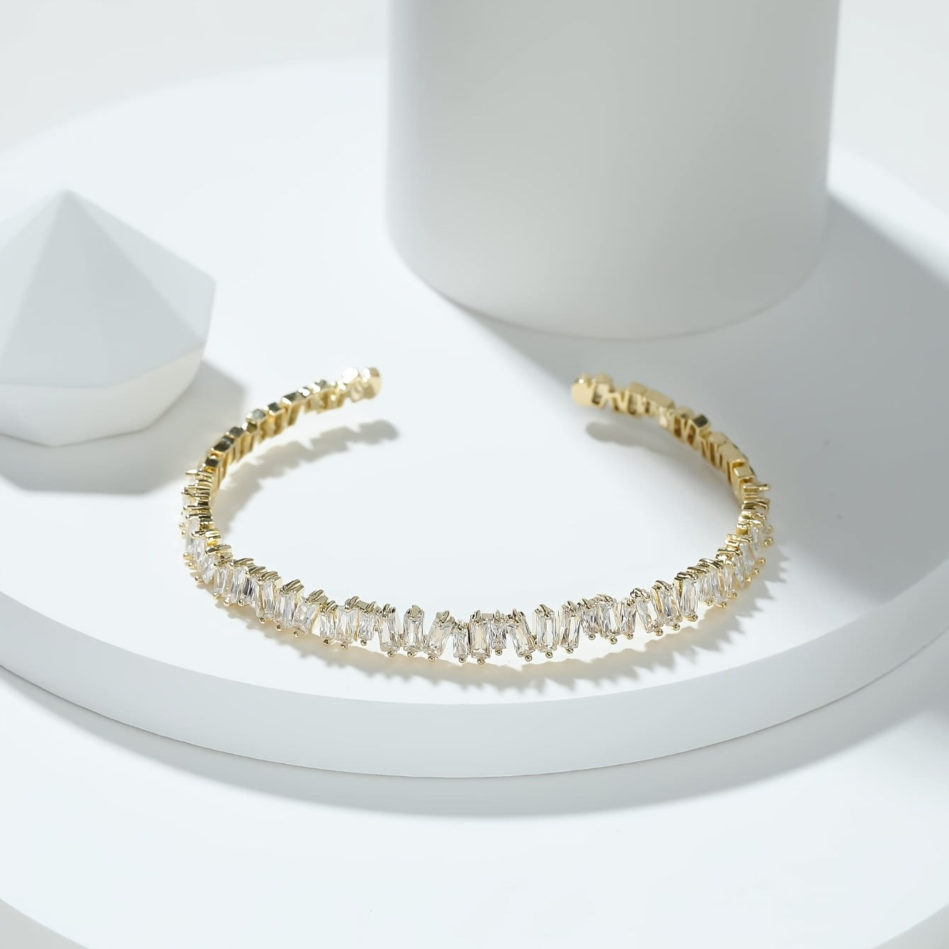 Gorgeous Gold Geometric Bracelet with Zircon - Perfect for Weddings & Engagements!