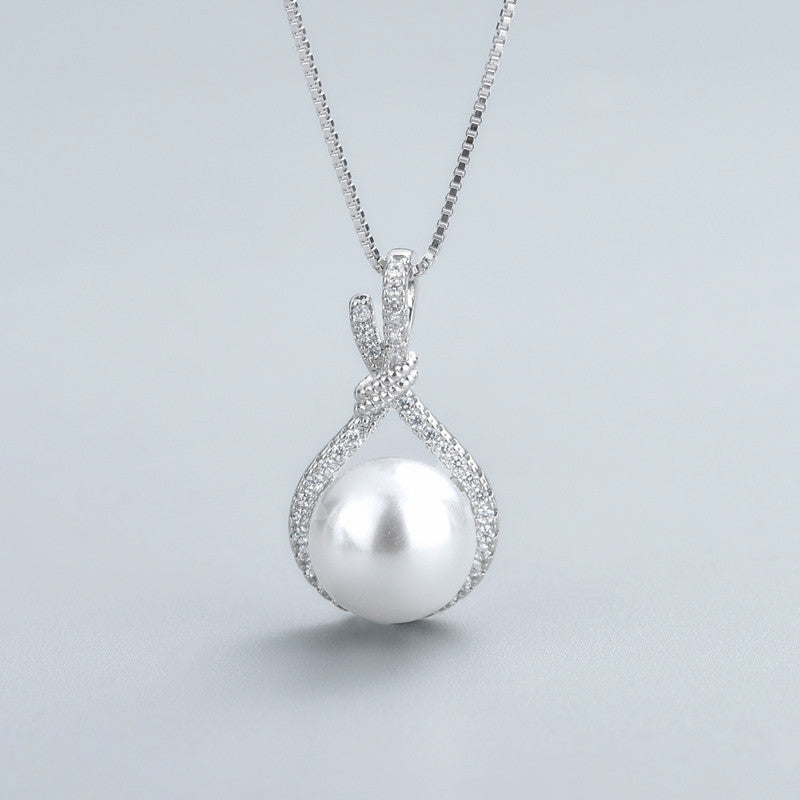 Elegant Bridal Wedding Pearl Pendant Necklace - Perfect Gift for Women's Engagement and Anniversary