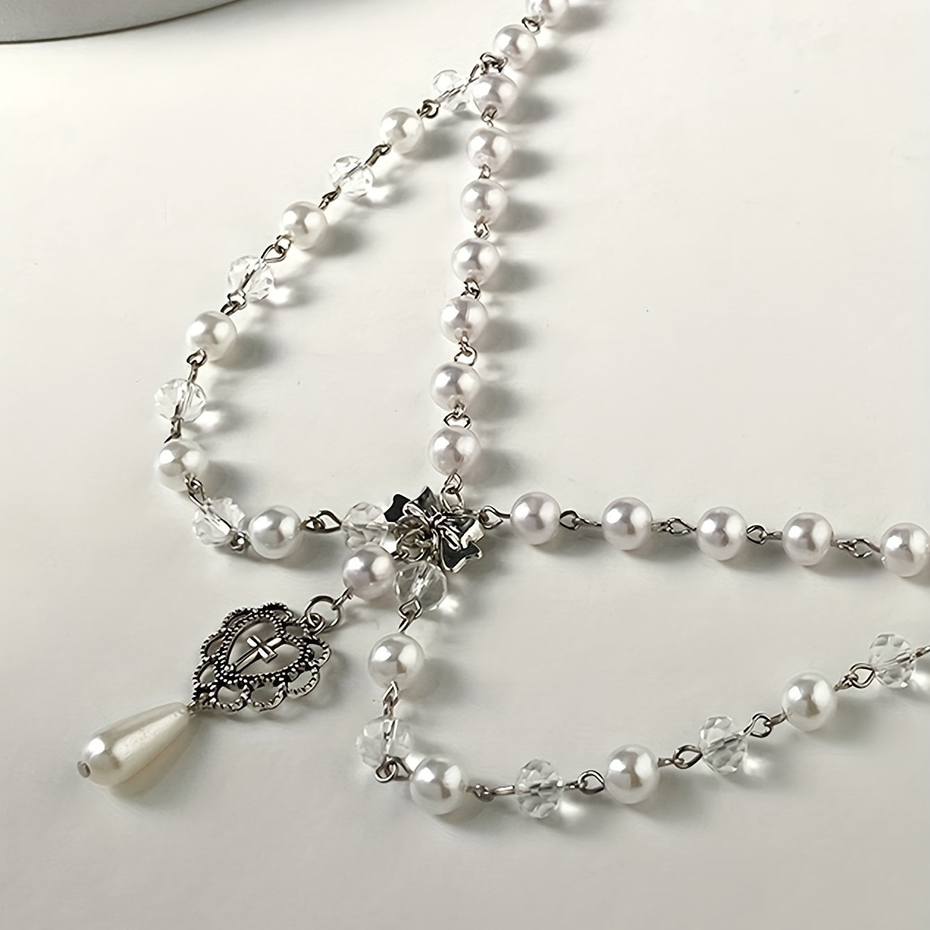 Hollow Out Bow Design Necklace Y2K Faux Pearl Necklace Vintage Tassel Multilayer Necklace For Women Girls