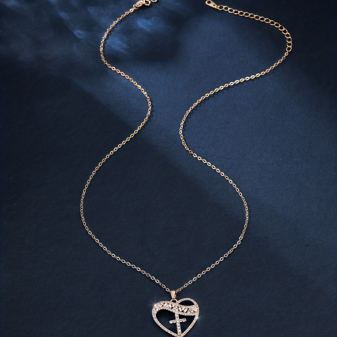 Show Your Love with this Unique Heart-Shaped Cross Pattern Pendant - Perfect Mother's Day Gift!
