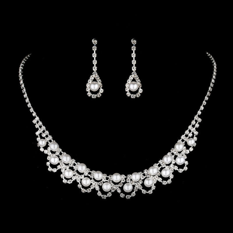Exquisite Jewelry Set Two Rows Faux Pearls Choker Necklace & Hollow Water Drop Shaped Inlaid Faux Pearls Pendant Earrings / Bangle Bracelet Wedding Photography