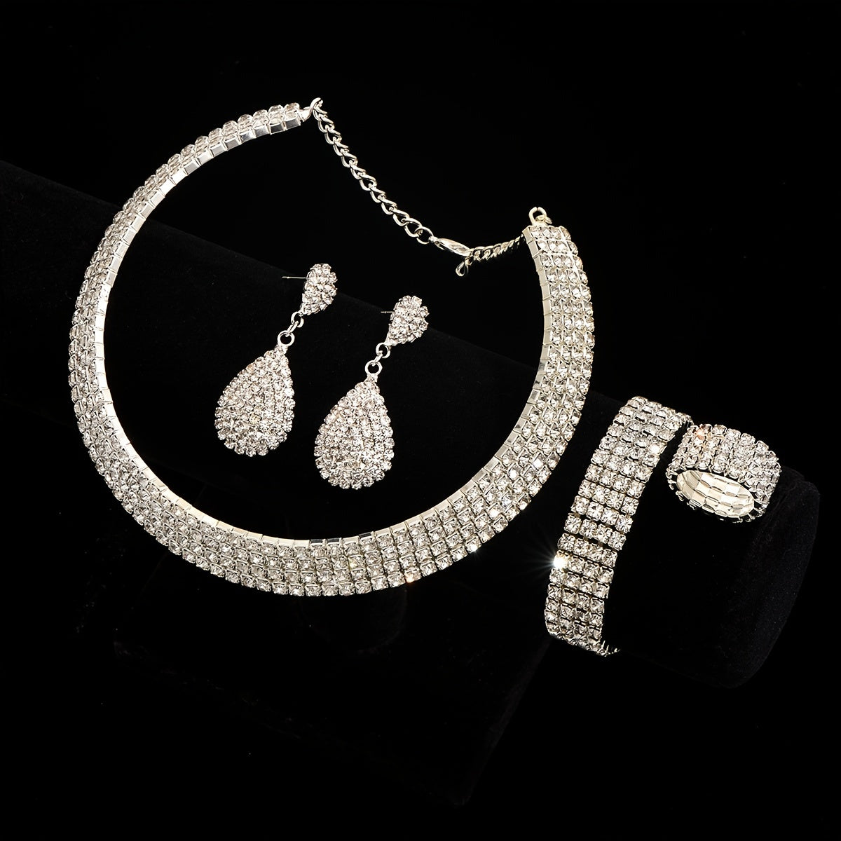 4pcs/set Elegant Women's Jewelry Set - Stretch Collar Bracelet, Rings, and Earrings for a Complete Look