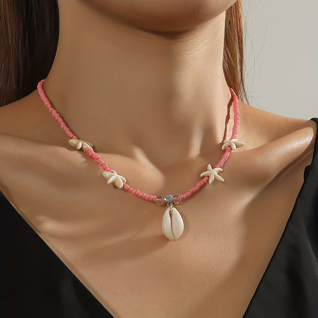 Add a touch of vintage beach style to your look with this stunning Shell Starfish Pendant Necklace for Women