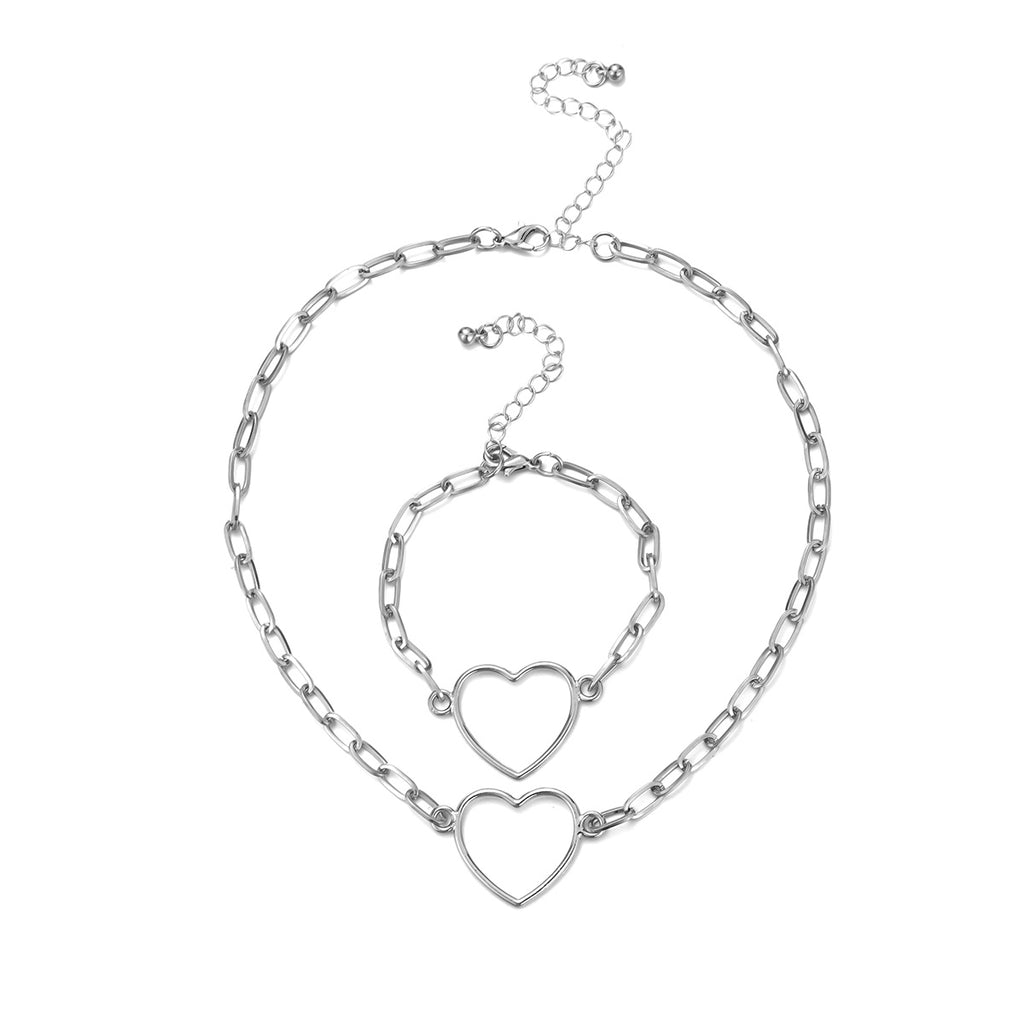 Gorgeous Heart-Shaped Hollow Chain - A Stylish Accessory for Your Neck!