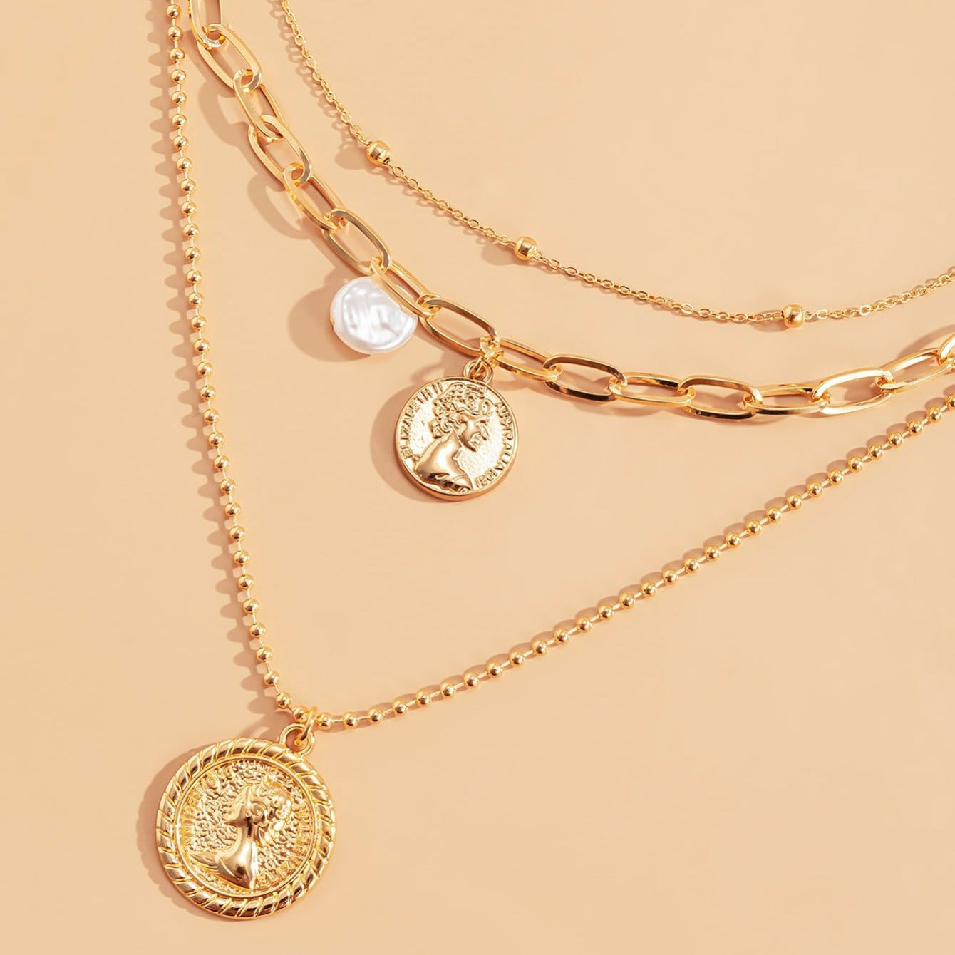Gorgeous Vintage Baroque Pearl Metal Pendant Set - Perfect Gift for the Special Woman in Your Life!