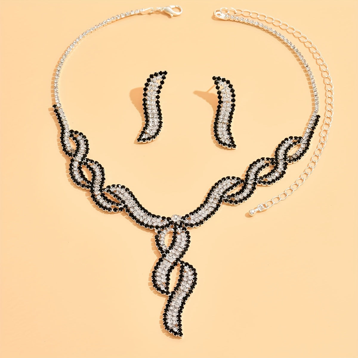 Elegant Black Rhinestone Bridal Jewelry Set with Pendant Necklace and Dangle Earrings