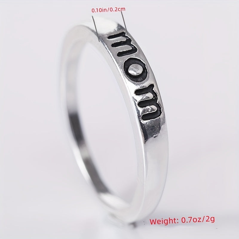 Minimalist MOM/DAD Letter Band Ring for Casual Wear