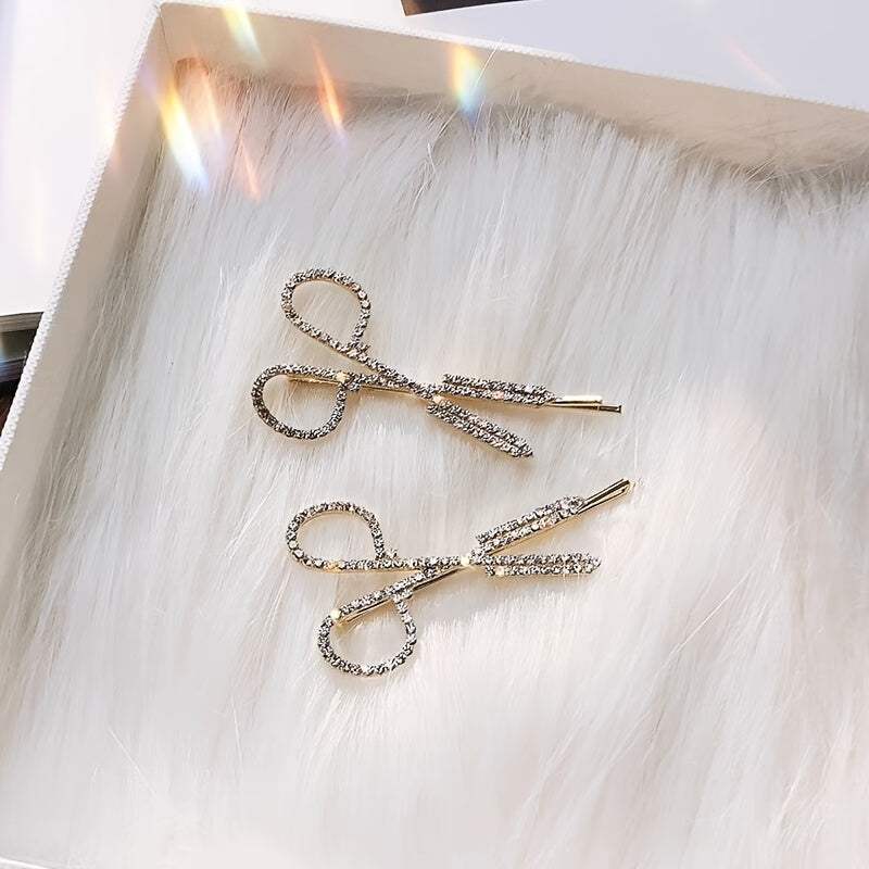 Add Sparkle to Your Hair with our Rhinestone Scissors Shape Hair Clip - Korean Crystal Barrette for a Vintage and Elegant Look