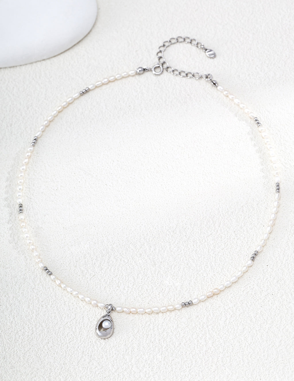 S925 Silver Natural Pearl Necklace with Fluid Pendant LOJ15