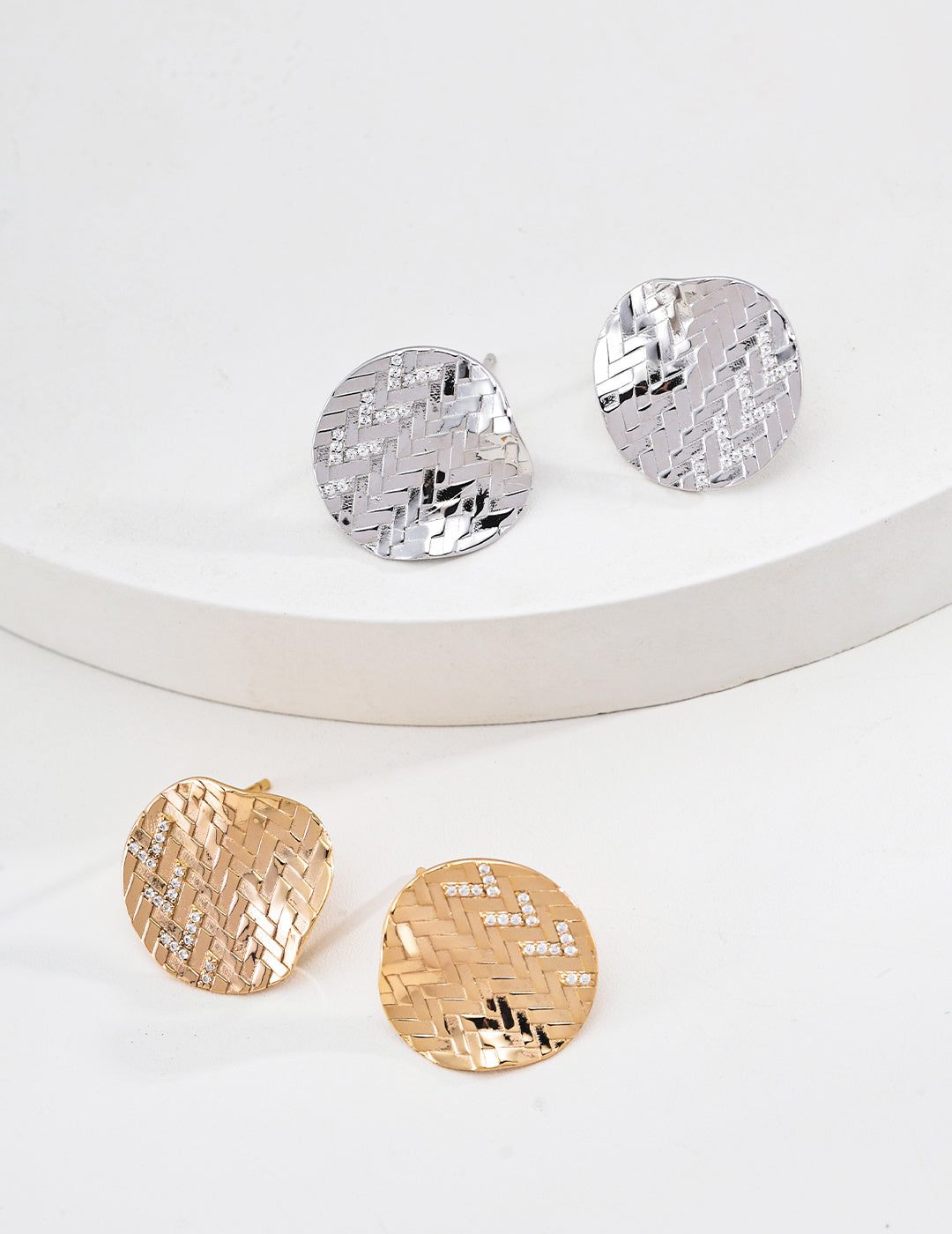 S925 Silver Woven Texture Zirconia Disc Stud Earrings LOJ19