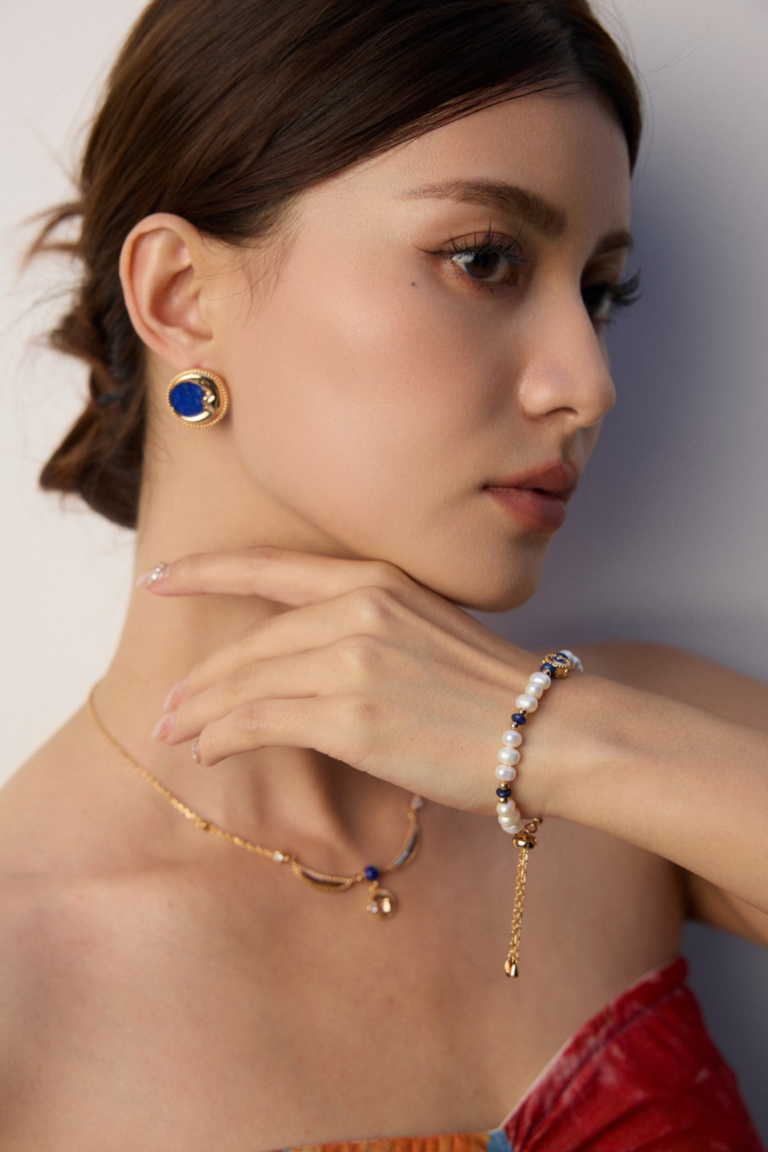 S925 Silver Vintage Lapis Lazuli Crescent Moon Medallion Stud Earrings LOJ34