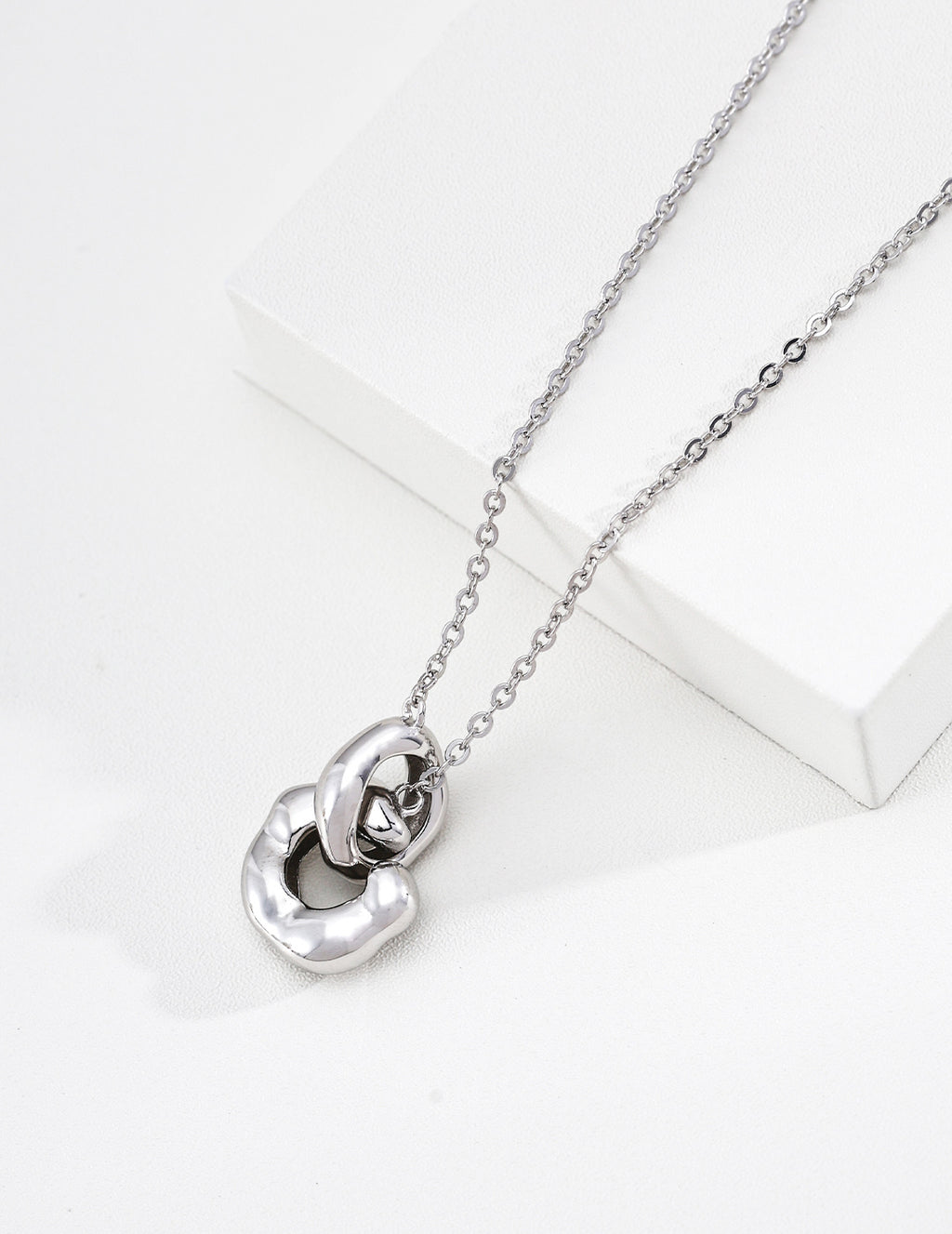 S925 Silver Puffy Knot Pendant Necklace LOJ39