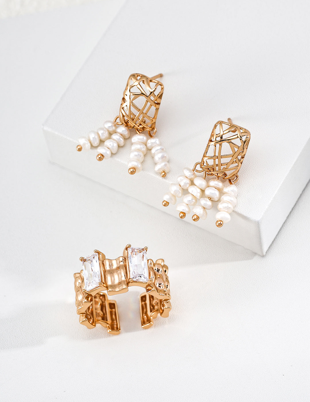 S925 Silver Woven Cage & Pearl Tassel Drop Earrings LOJ50