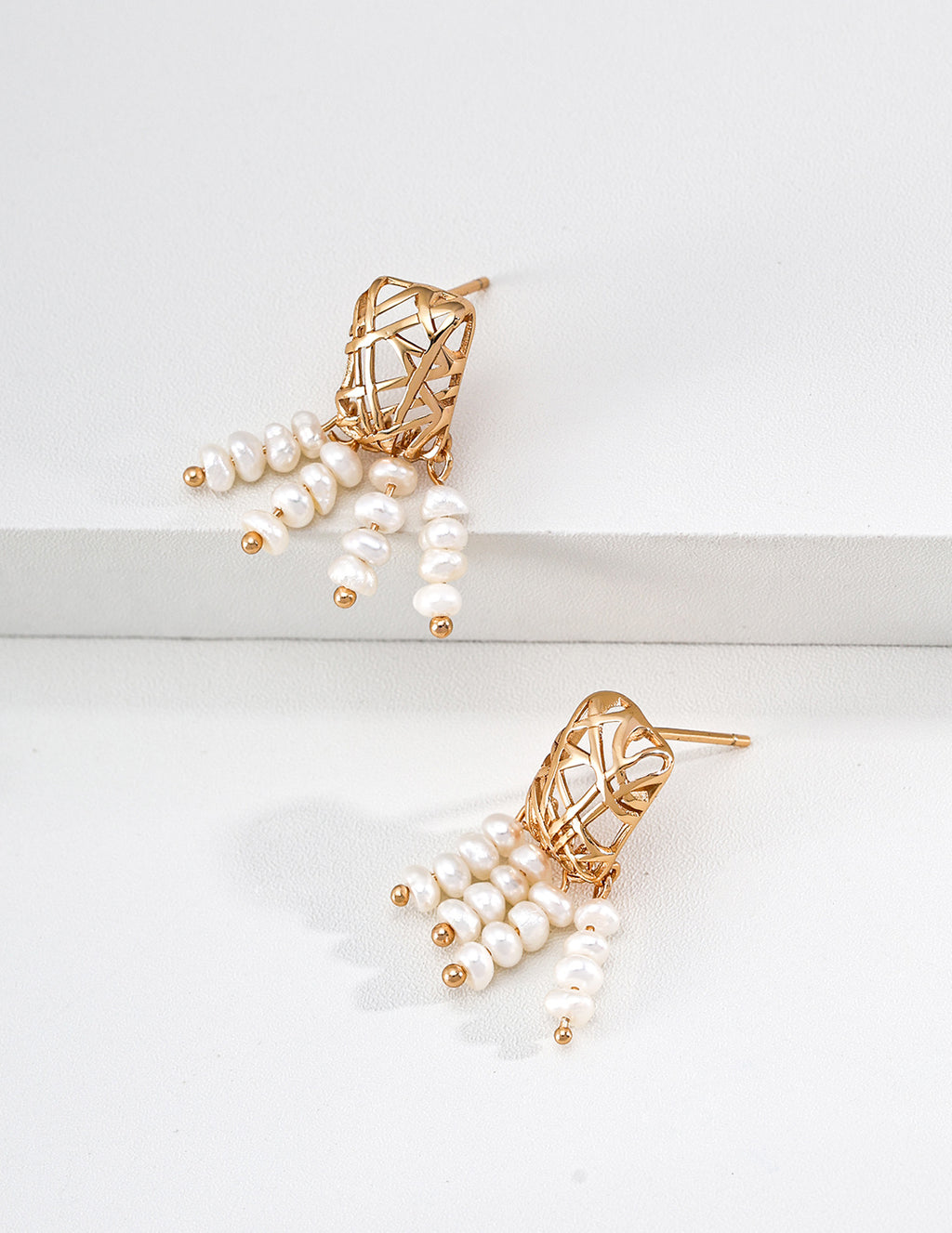 S925 Silver Woven Cage & Pearl Tassel Drop Earrings LOJ50