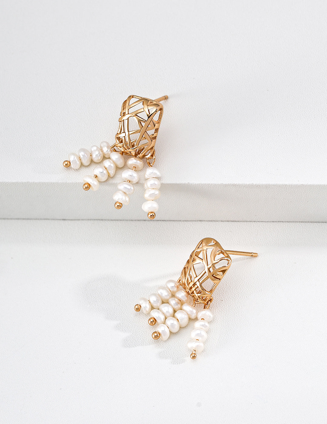S925 Silver Woven Cage & Pearl Tassel Drop Earrings LOJ50