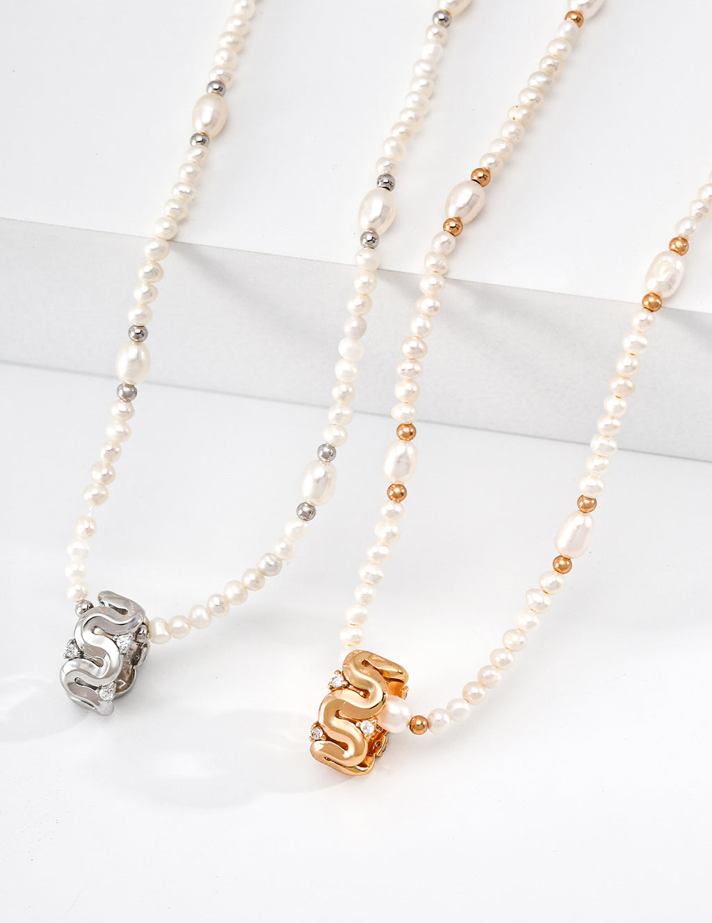 S925 Silver Natural Pearl Necklace with CZ Wave Barrel Pendant LOJ57