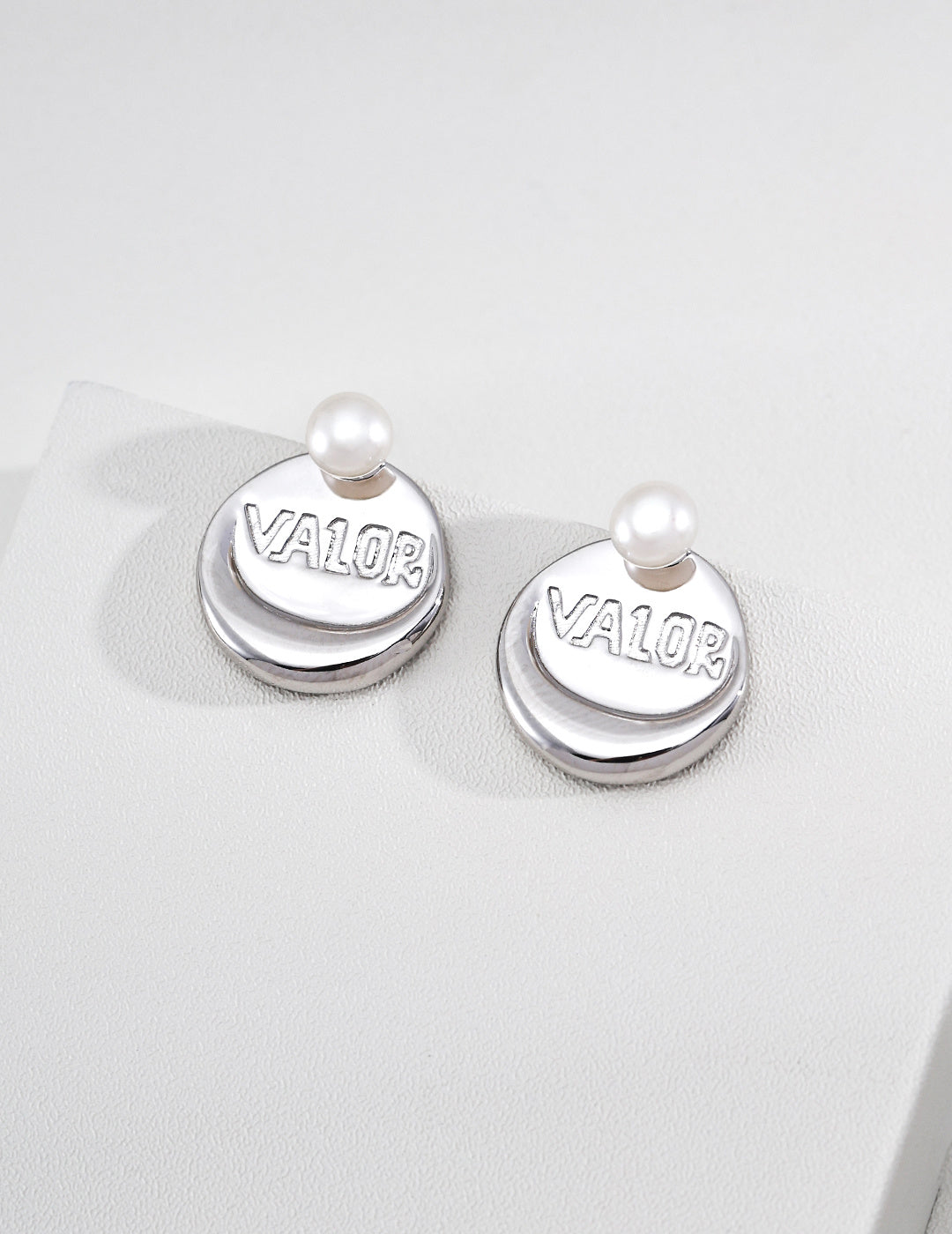 S925 Silver Pearl & "VALOR" Stacked Disc Stud Earrings LOJ61