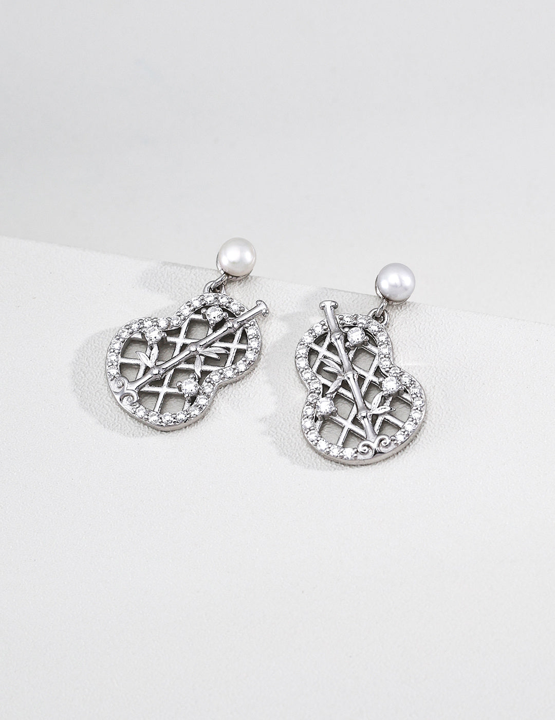 S925 Silver Vintage Pipa Lute Filigree CZ Pearl Drop Earrings — Fortune's Song LOJ75
