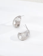 S925 Silver Faceted Teardrop Stud Earrings with Hand-Filed Texture LOJ79