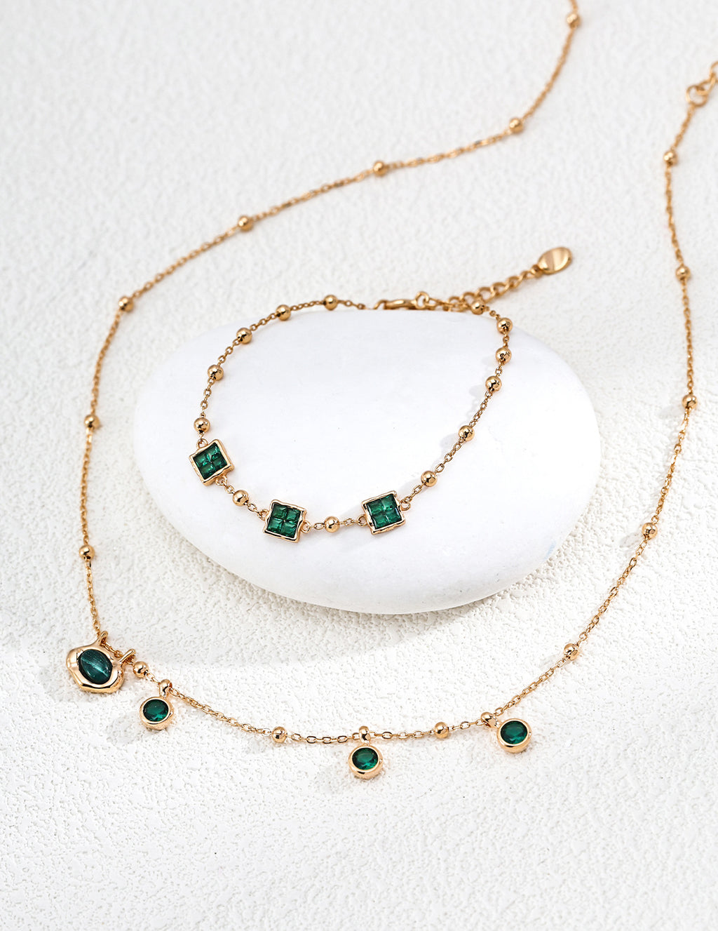 S925 Silver Emerald Green CZ Four-Square Station Satellite Bracelet | Vintage Gold LOJ136