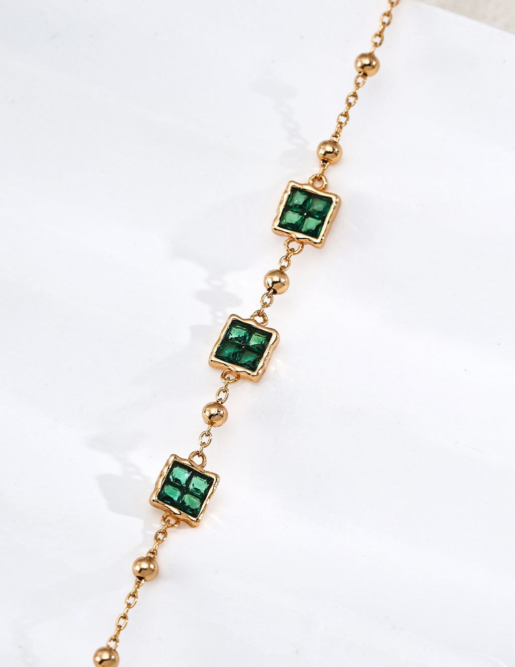 S925 Silver Emerald Green CZ Four-Square Station Satellite Bracelet | Vintage Gold LOJ136