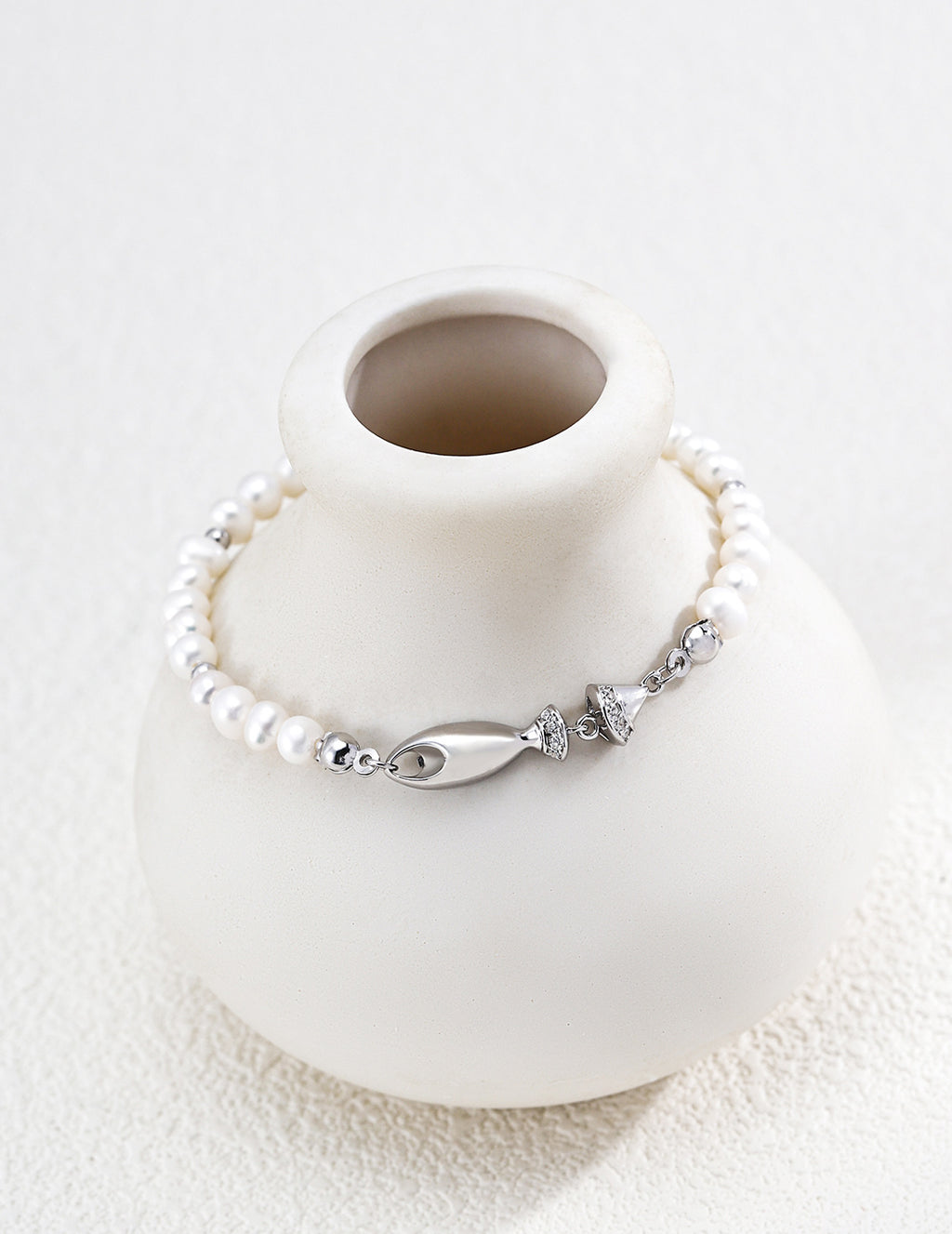 S925 Silver Natural Pearl & CZ Satellite Bracelet with Marquise Center | Vintage Gold & Platinum LOJ161