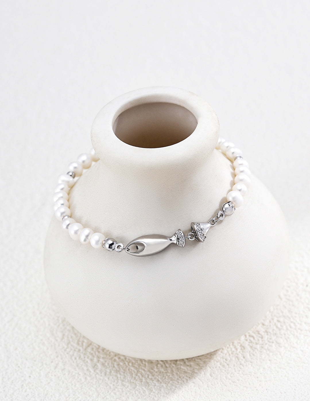 S925 Silver Natural Pearl & CZ Satellite Bracelet with Marquise Center | Vintage Gold & Platinum LOJ161