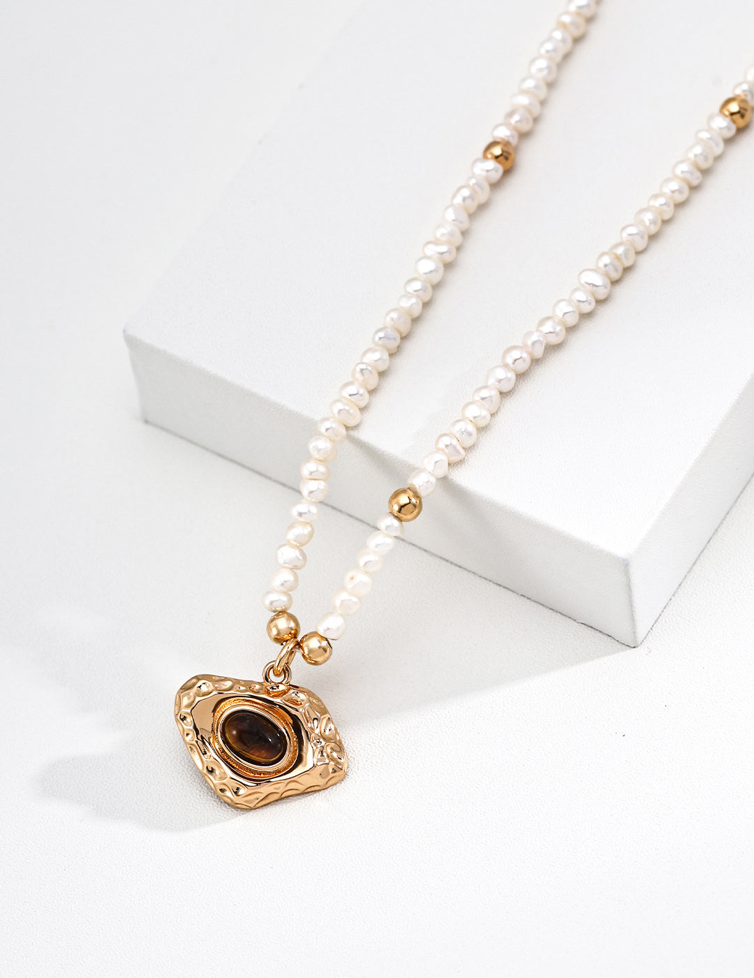 S925 Silver Natural Pearl & Tiger's Eye Stone Vintage Pendant Necklace | Vintage Gold LOJ105