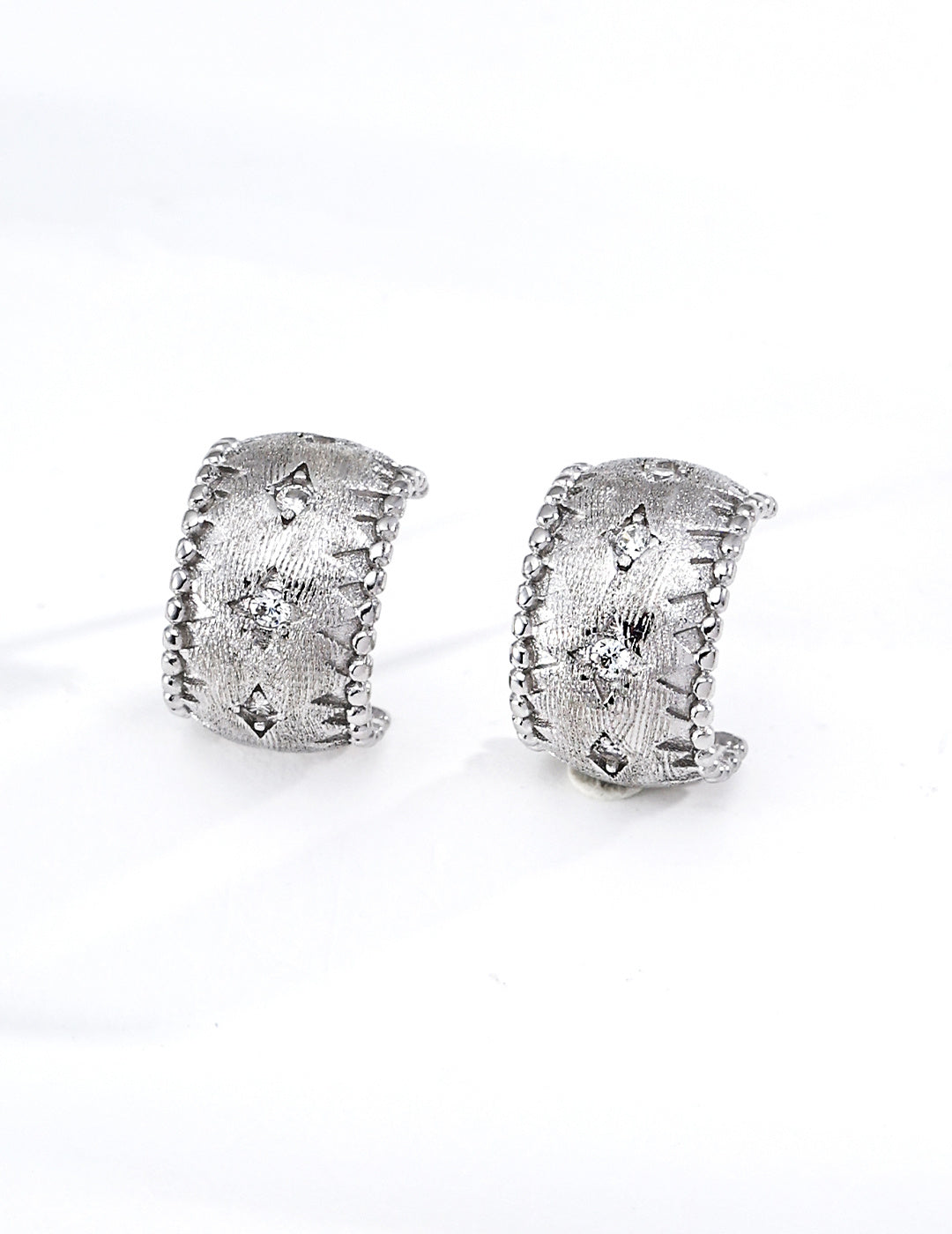 S925 Silver Vintage Silk Satin CZ Star Huggie Hoop Earrings | Vintage Gold & Platinum LOJ134