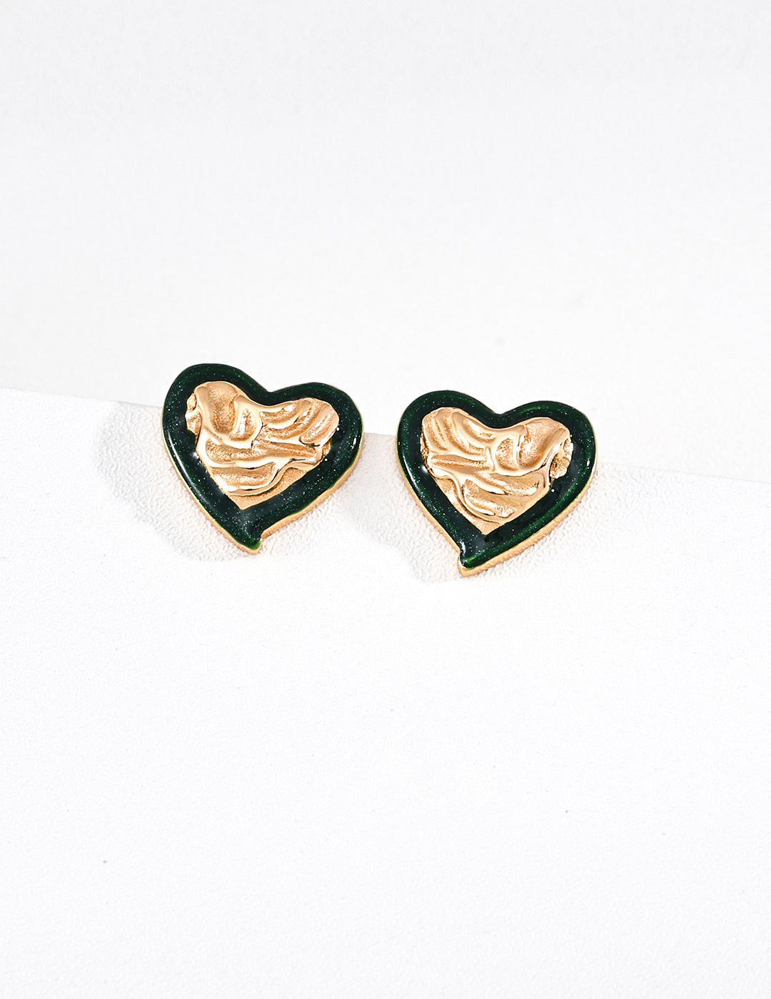 S925 Silver Xin Rui Series Heart Enamel Stud Earrings | Forest Green & Burgundy | Vintage Gold LOJ165