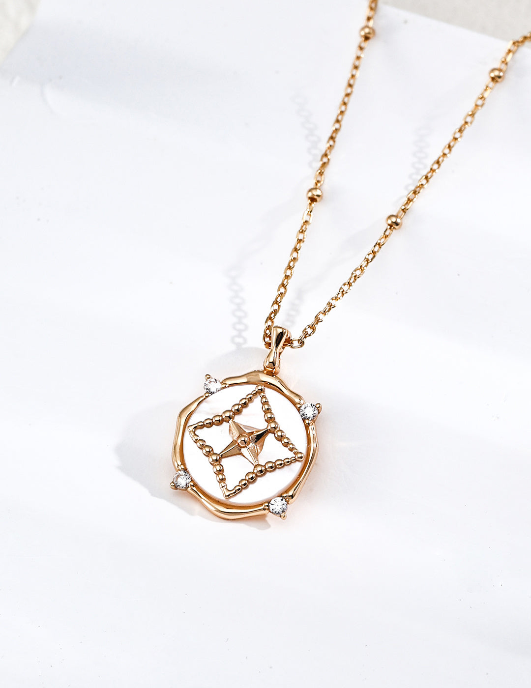 S925 Silver Lapis Lazuli & Mother of Pearl Star Coin Pendant Necklace | Vintage Gold LOJ95