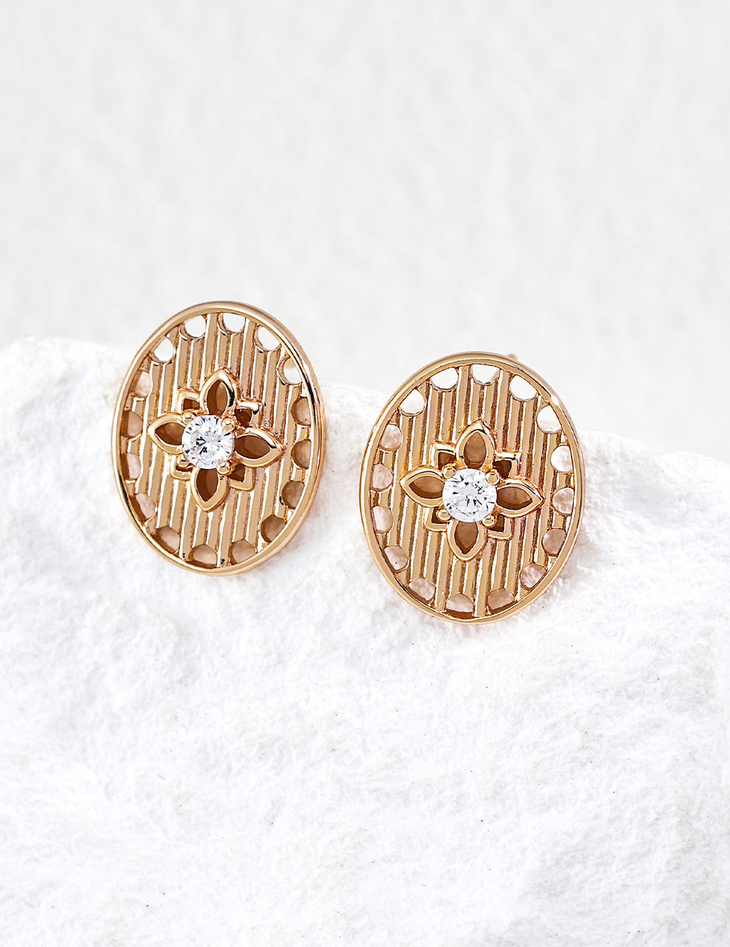 S925 Silver Dusk Light Series CZ Oval Filigree Stud Earrings | Vintage Gold & Platinum LOJ153