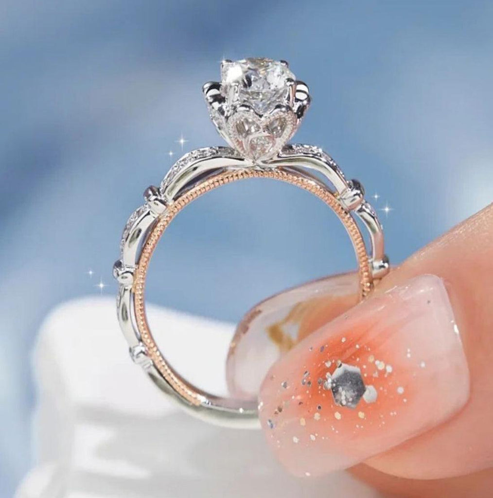Customized Double-color Hollow Out Diamond Ring - lightofjuwelen