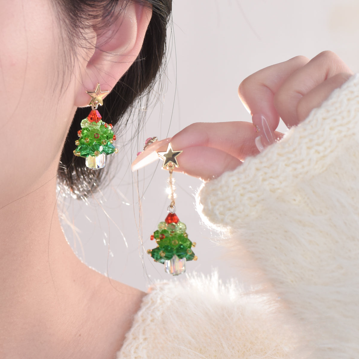 Christmas Tree Earrings Asymmetric Atmosphere Star Ear Clip LJC12