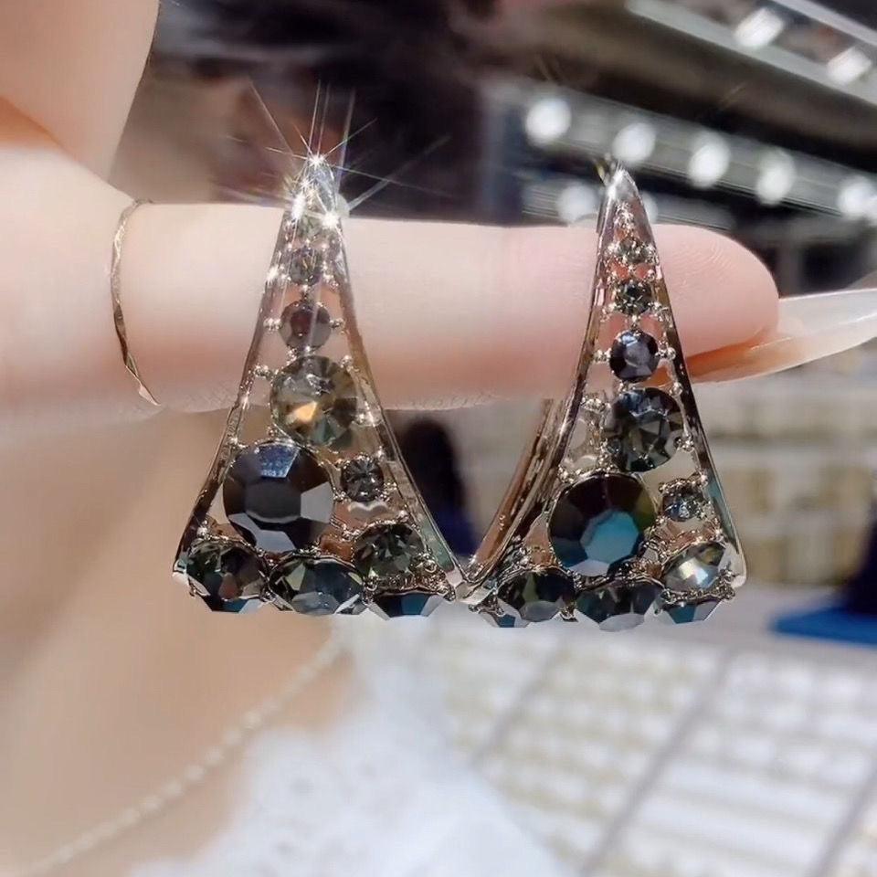 Fashionable and High-end S925 Silver Needle Earrings Studded with Diamonds - lightofjuwelen