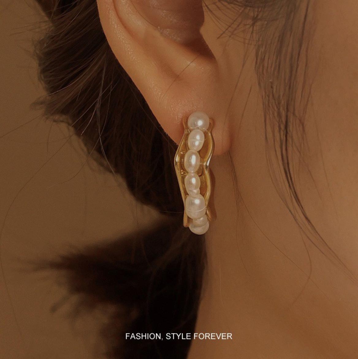18K Gold Layer C-shaped Style Baroque Pearl Earrings Studs