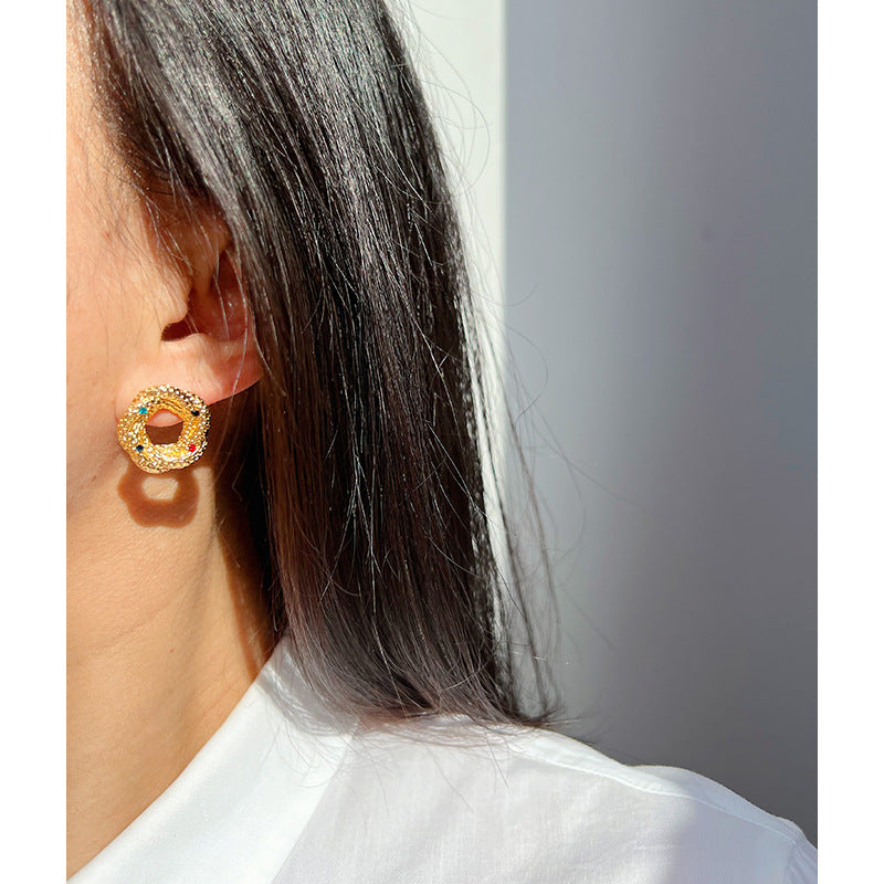 High-grade Button Zicron Spiral Round Stud Earrings