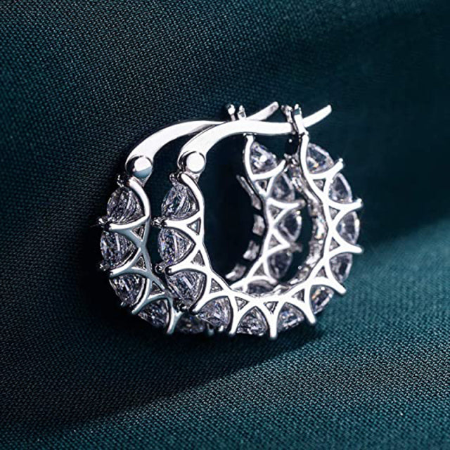 Women's Stylish Girl High Quality Party Earrings