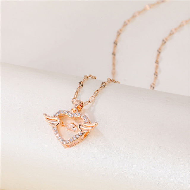 18K Rose Gold Sweet Beating Heart Series Wings Pendant Necklace