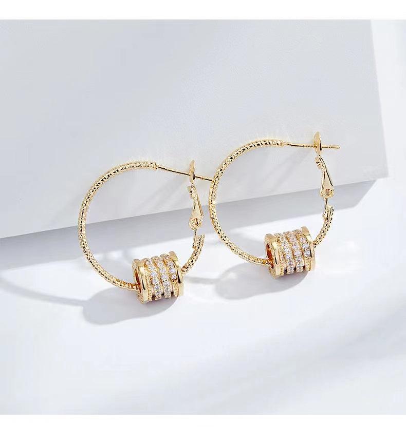 Roman Letter Hoop Earrings 服饰与配饰 PDD 